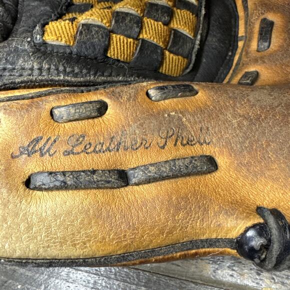 Rawlings RBG1050 Derek Jeter Baseball Glove 10.5" Right Hand Thrower RHT Brown - Picture 5 of 6